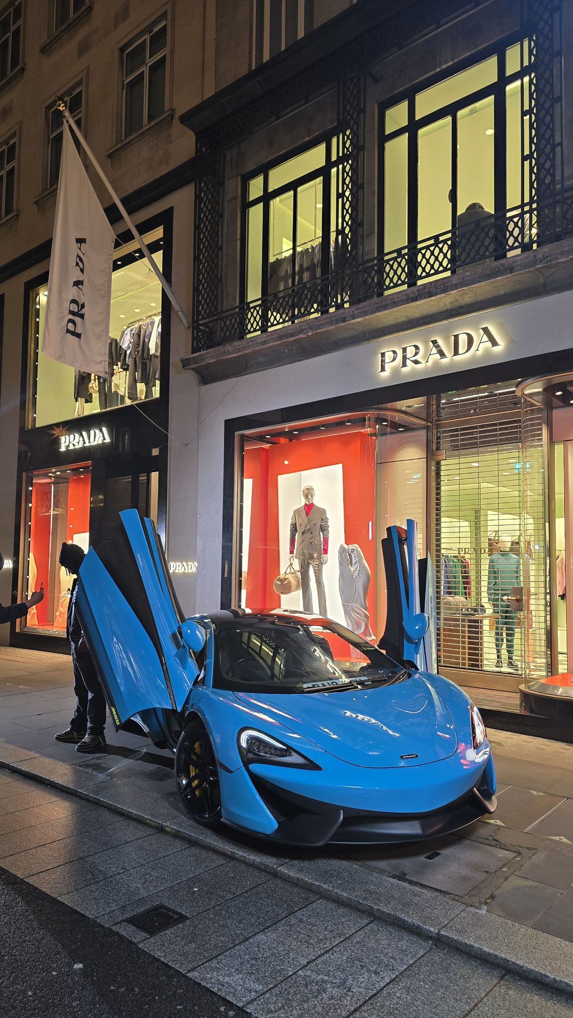 Private Jet and Luxury Transport